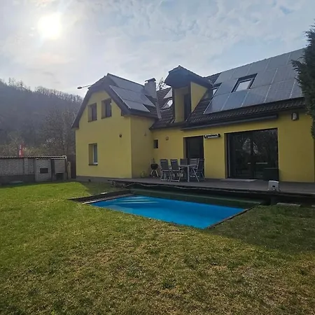 Villa Modern House With Heated Pool, 20 Minutes From The Center Of
